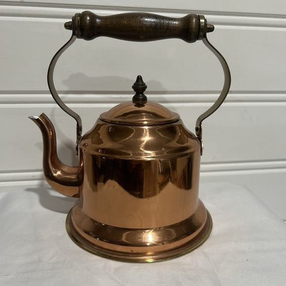 Marketworld Other - Vintage Marketworld 1980s Copper Tea Kettle with Wooden Handle Made in Portugal